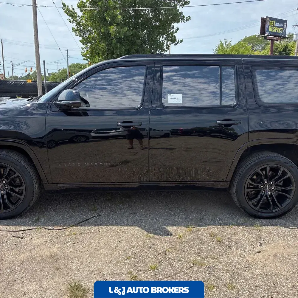 2023 Jeep Grand Wagoneer Series II Obsidian