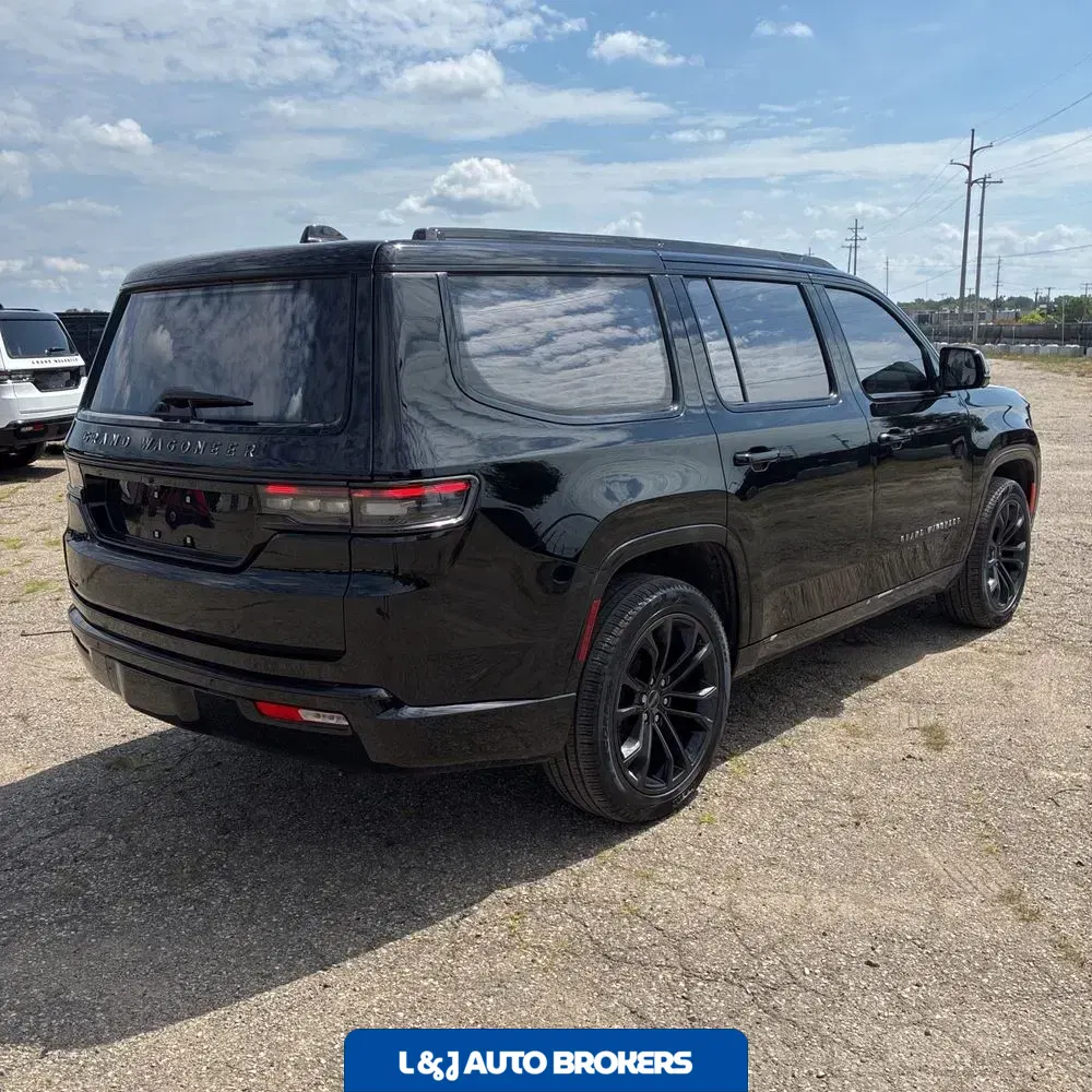 2023 Jeep Grand Wagoneer Series II Obsidian