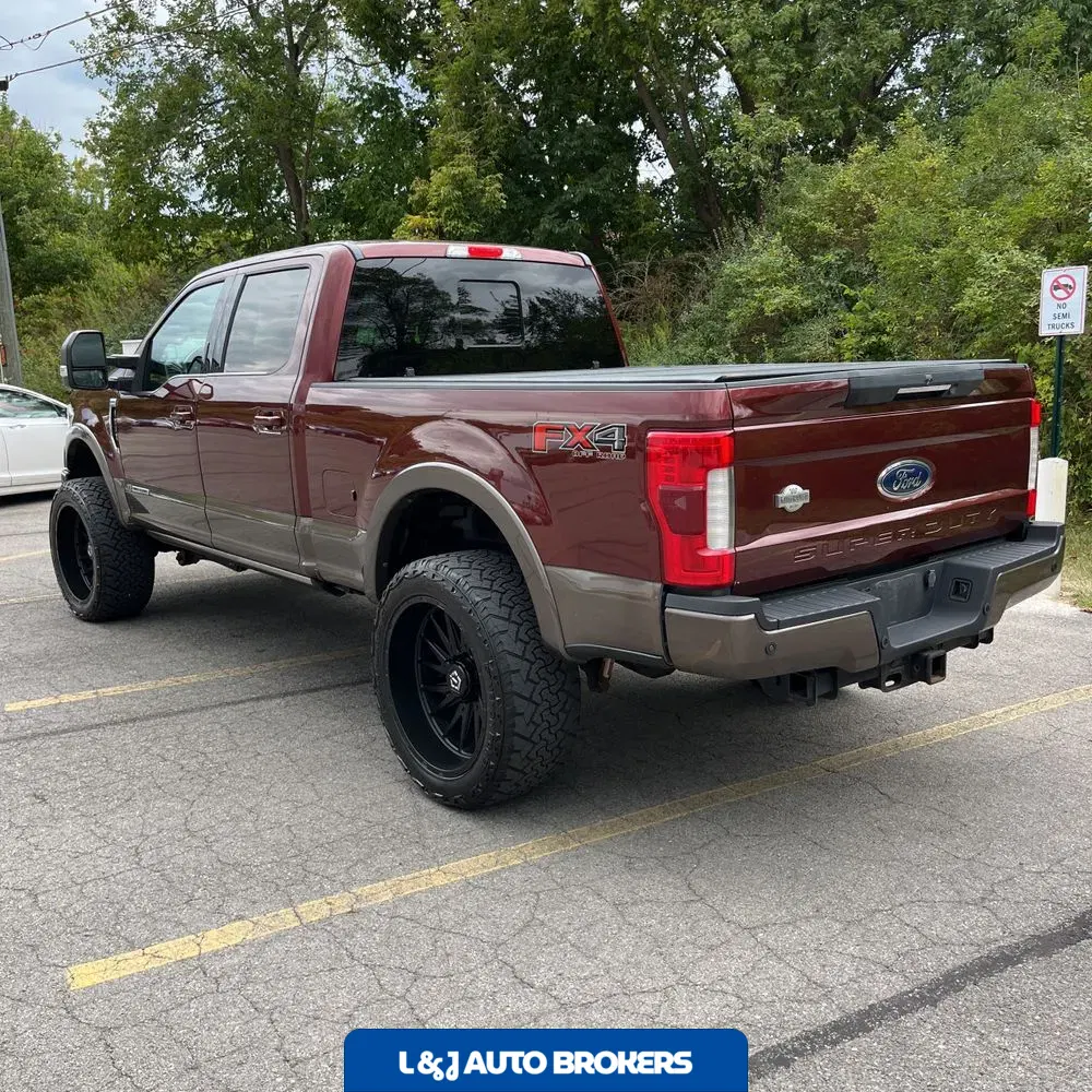2017 Ford F-350 Super Duty King Ranch