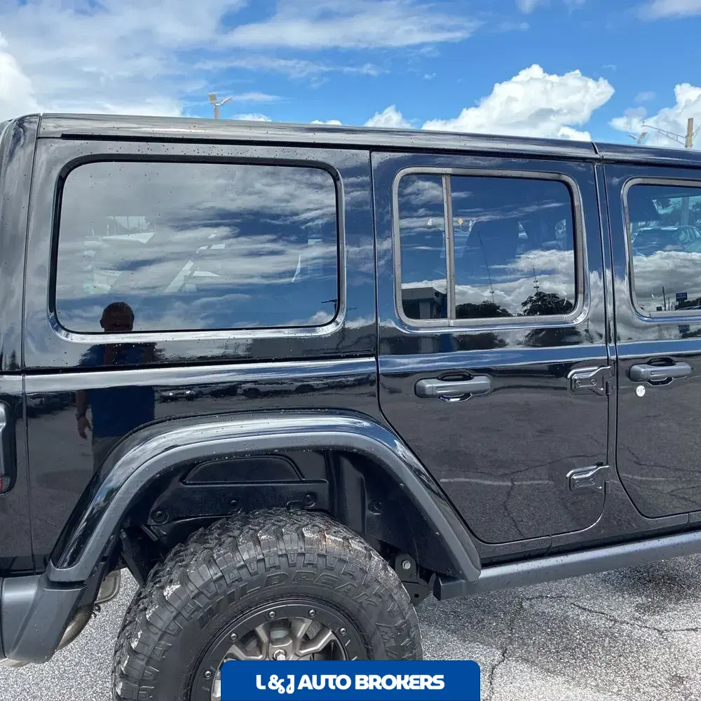 2023 Jeep Wrangler Rubicon 392