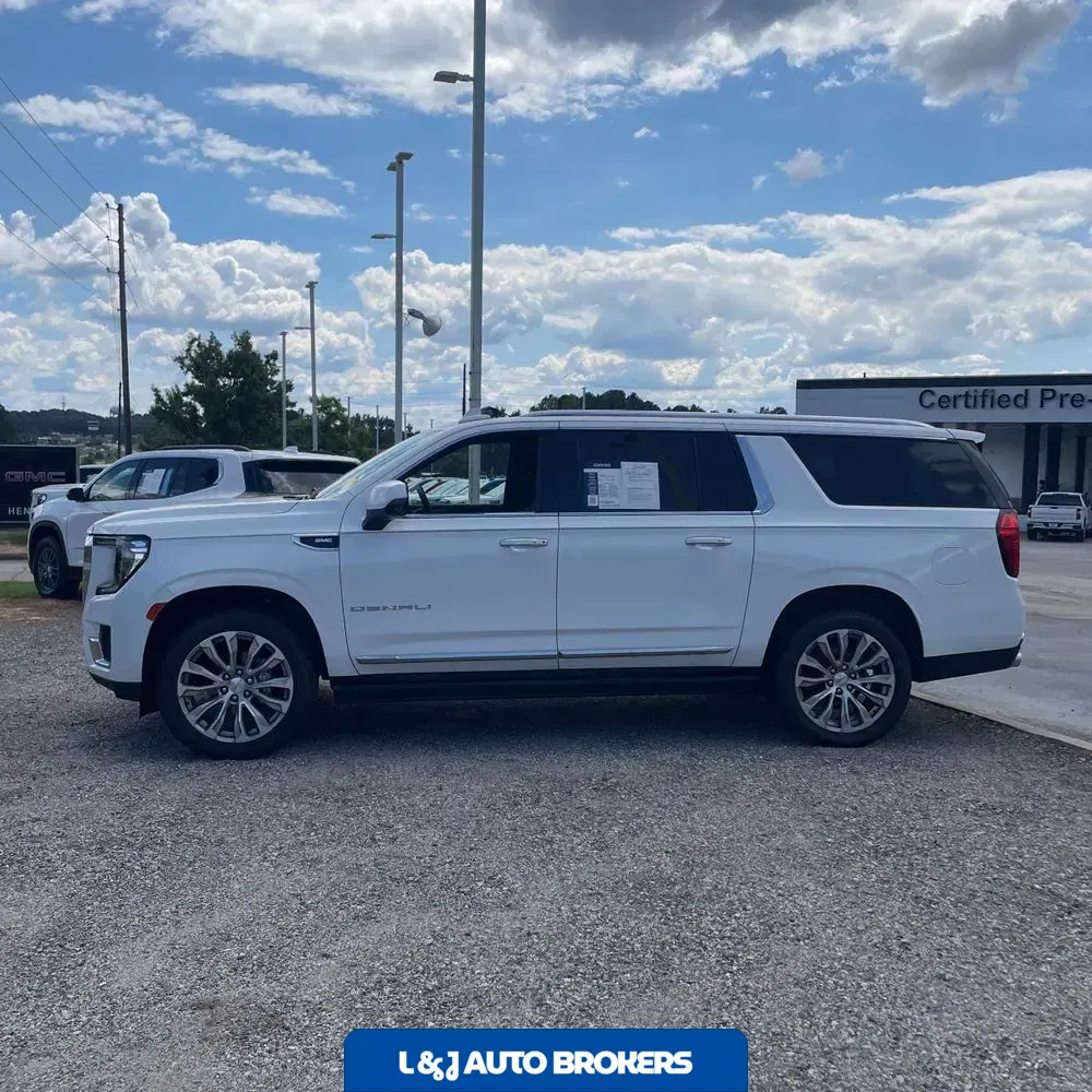 2023 GMC Yukon XL Denali