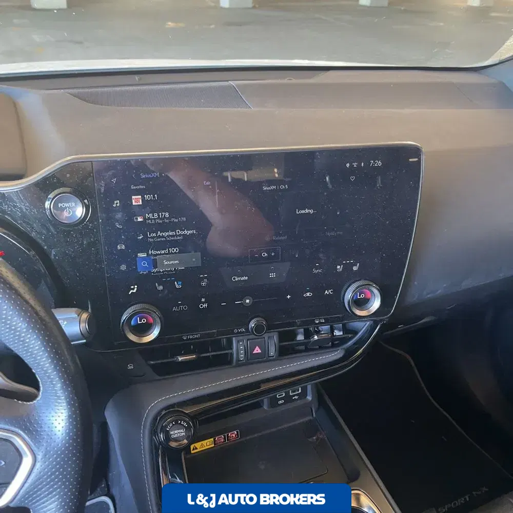 2024 Lexus NX 450h+ F SPORT Handling