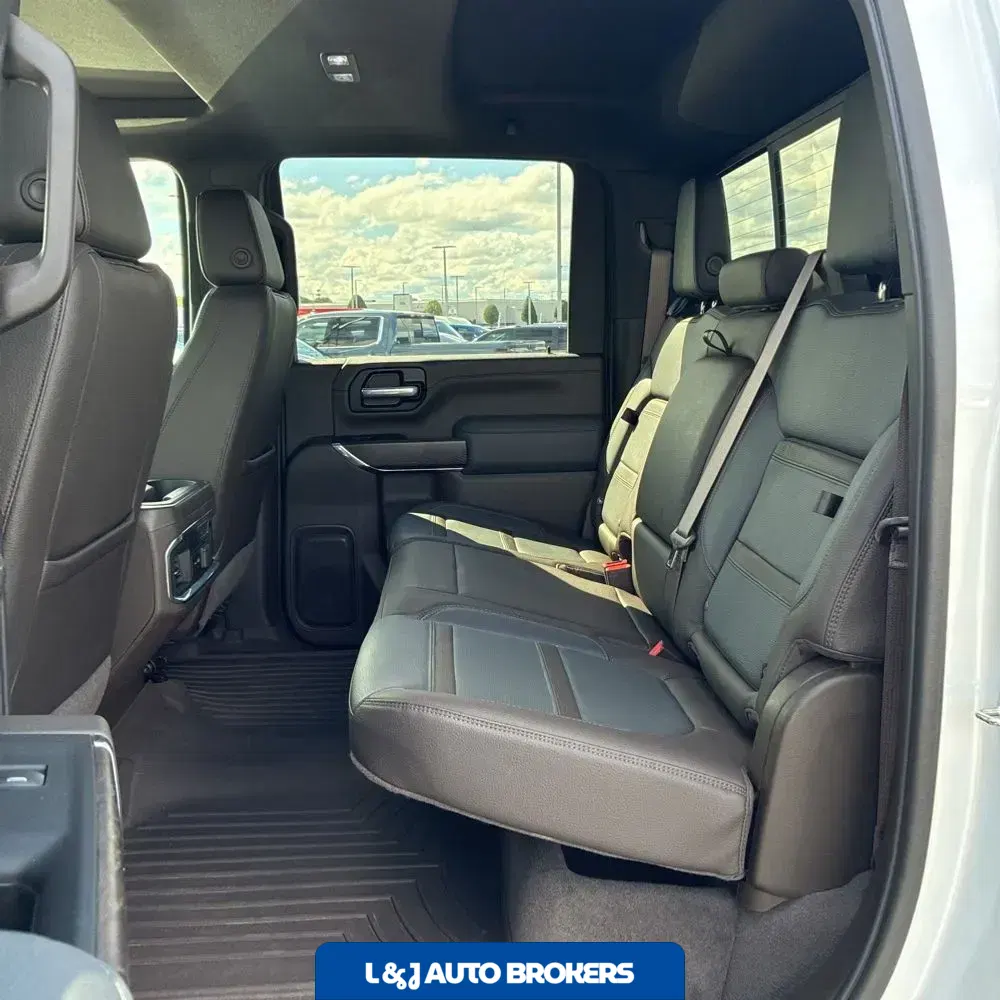 2023 GMC Sierra 2500HD Denali