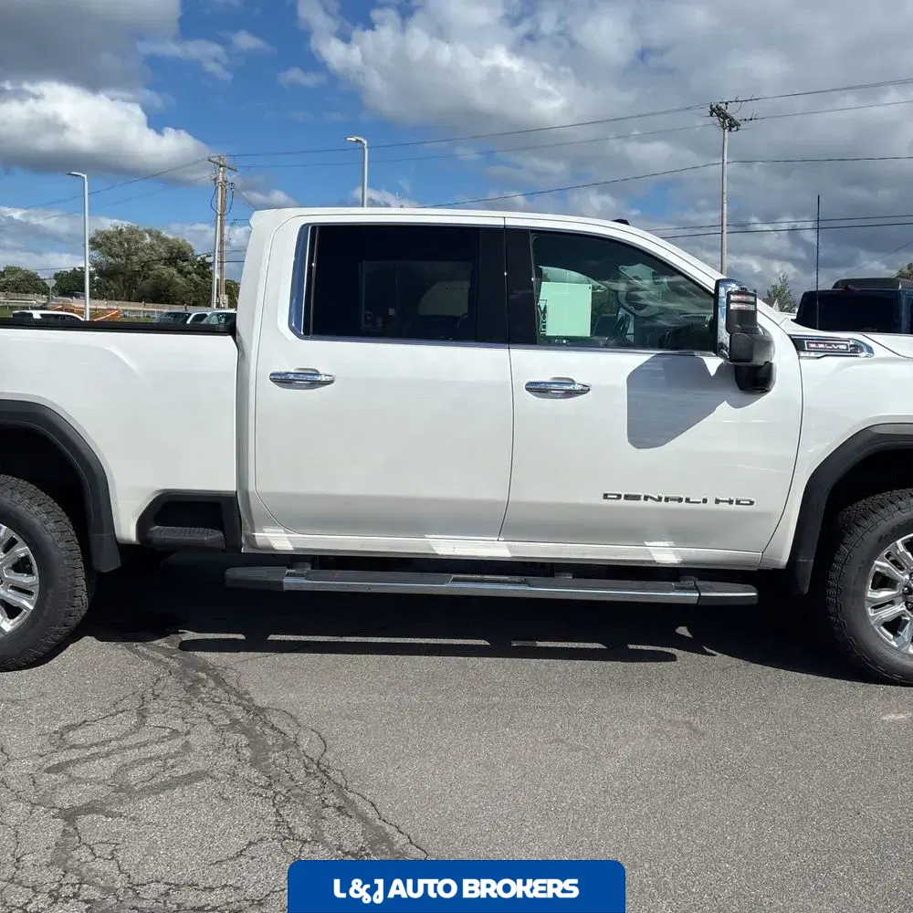 2023 GMC Sierra 2500HD Denali