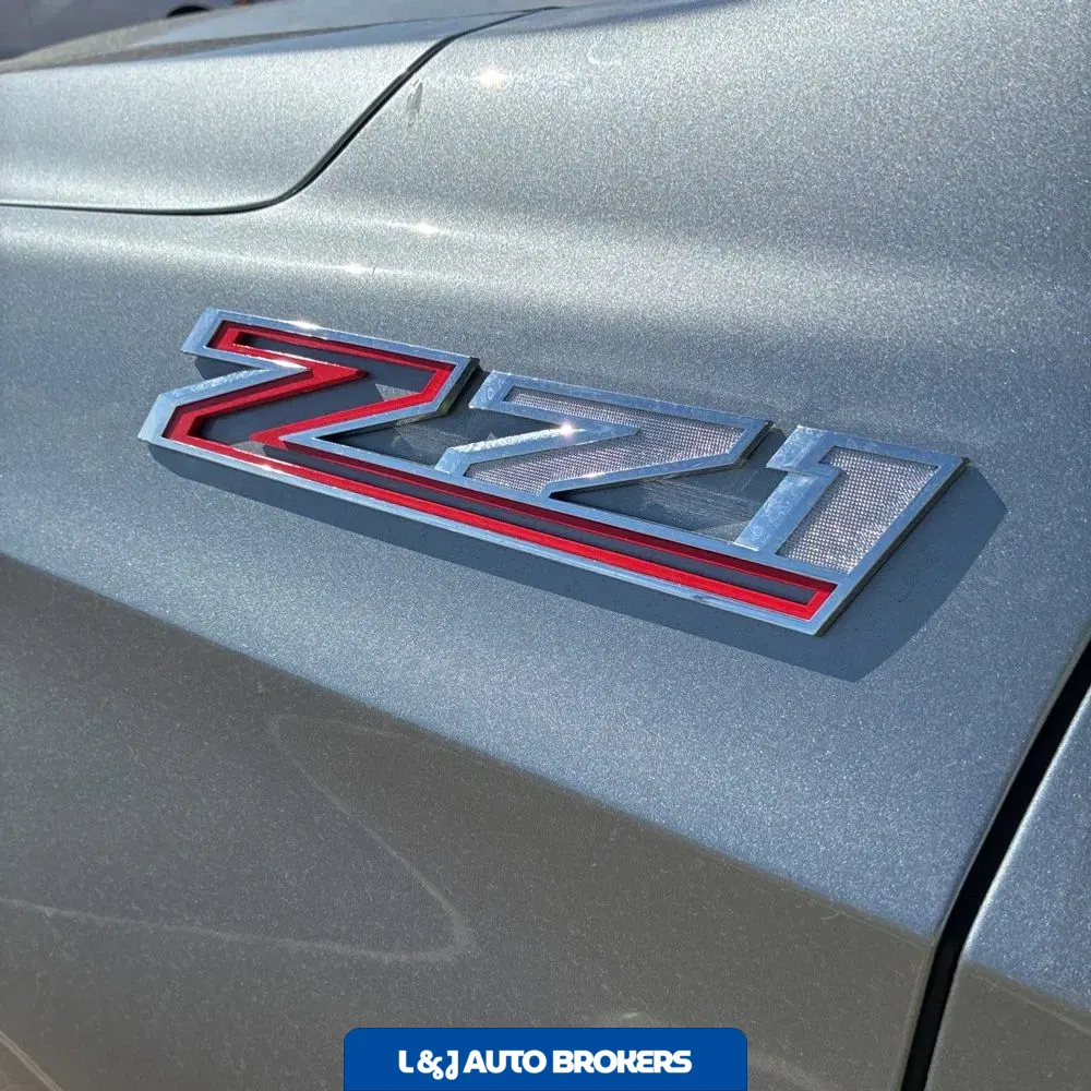2025 Chevrolet Suburban Z71