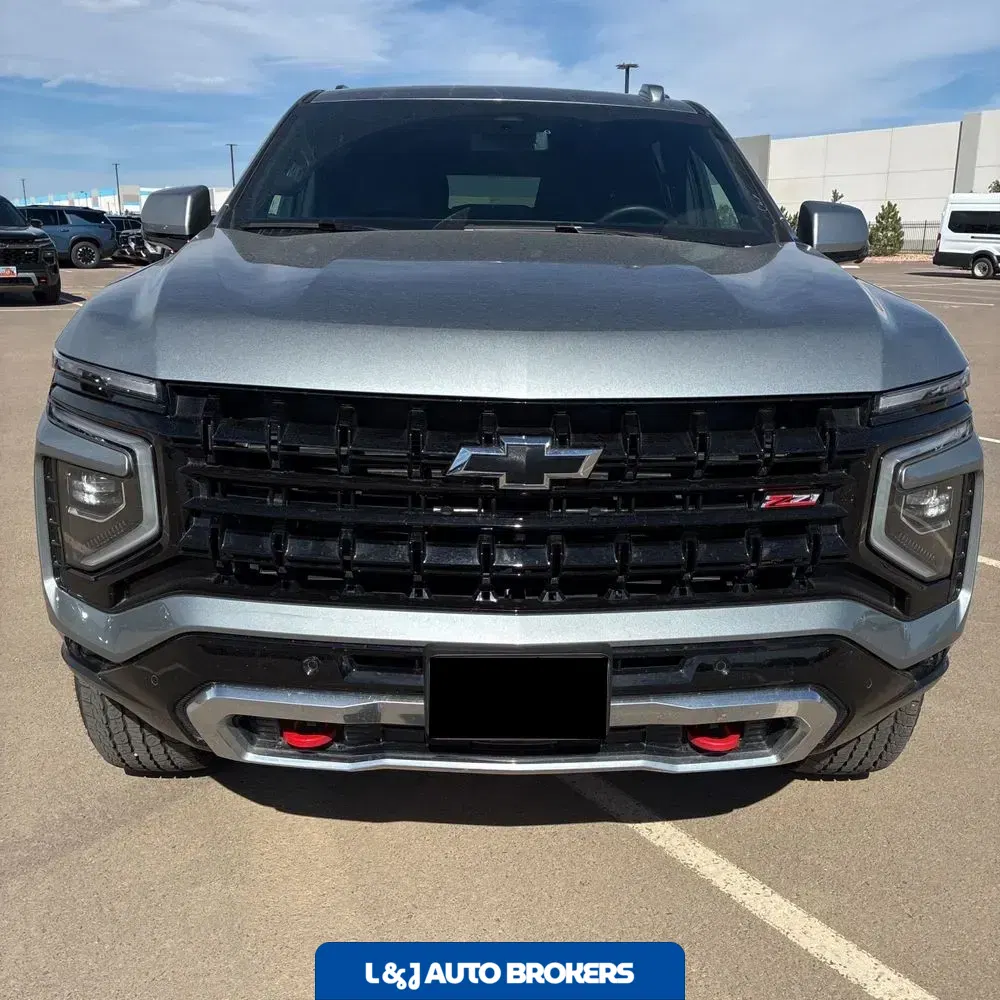 2025 Chevrolet Suburban Z71