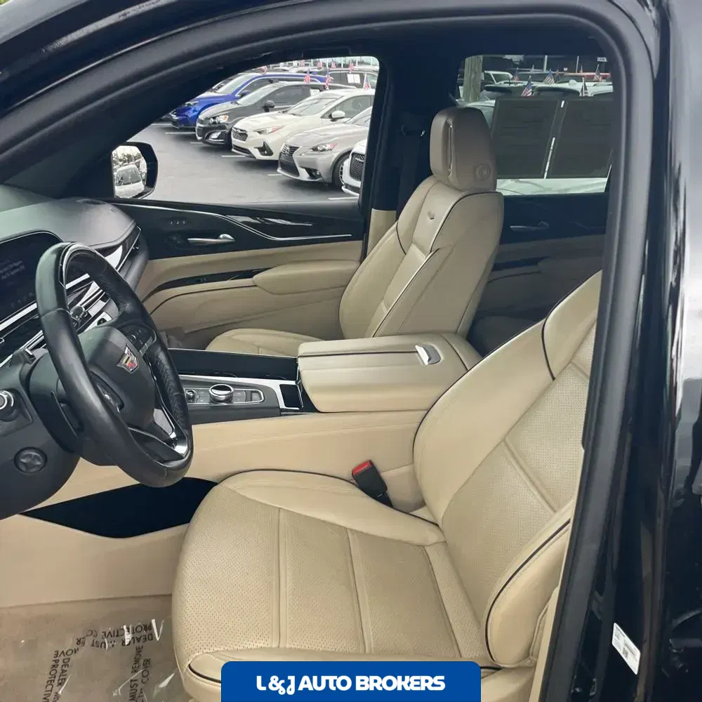 2023 Cadillac Escalade Premium Luxury