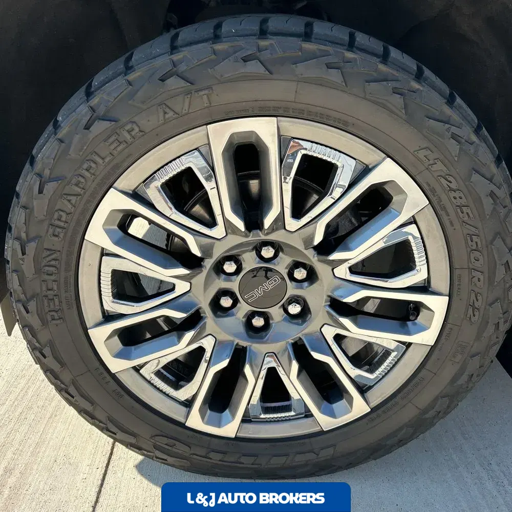 2023 GMC Yukon XL Denali Ultimate