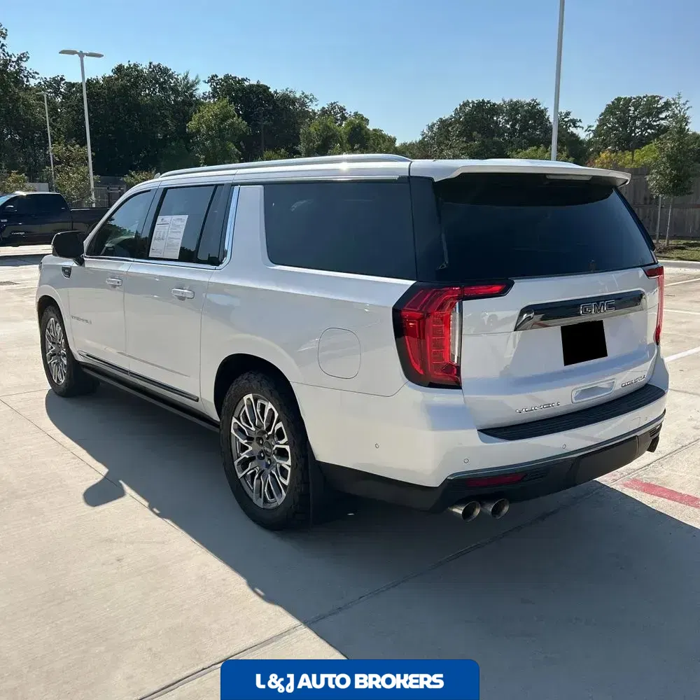 2023 GMC Yukon XL Denali Ultimate
