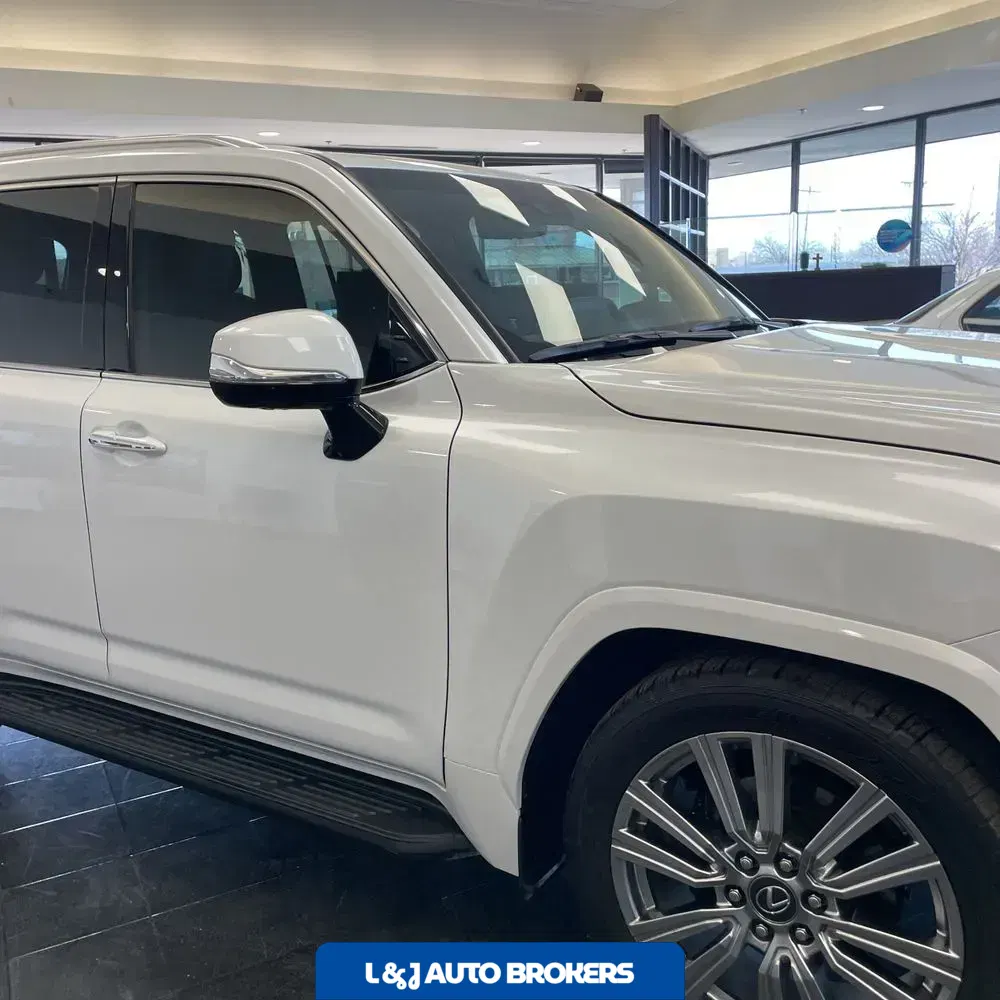 2023 Lexus LX 600 Ultra Luxury