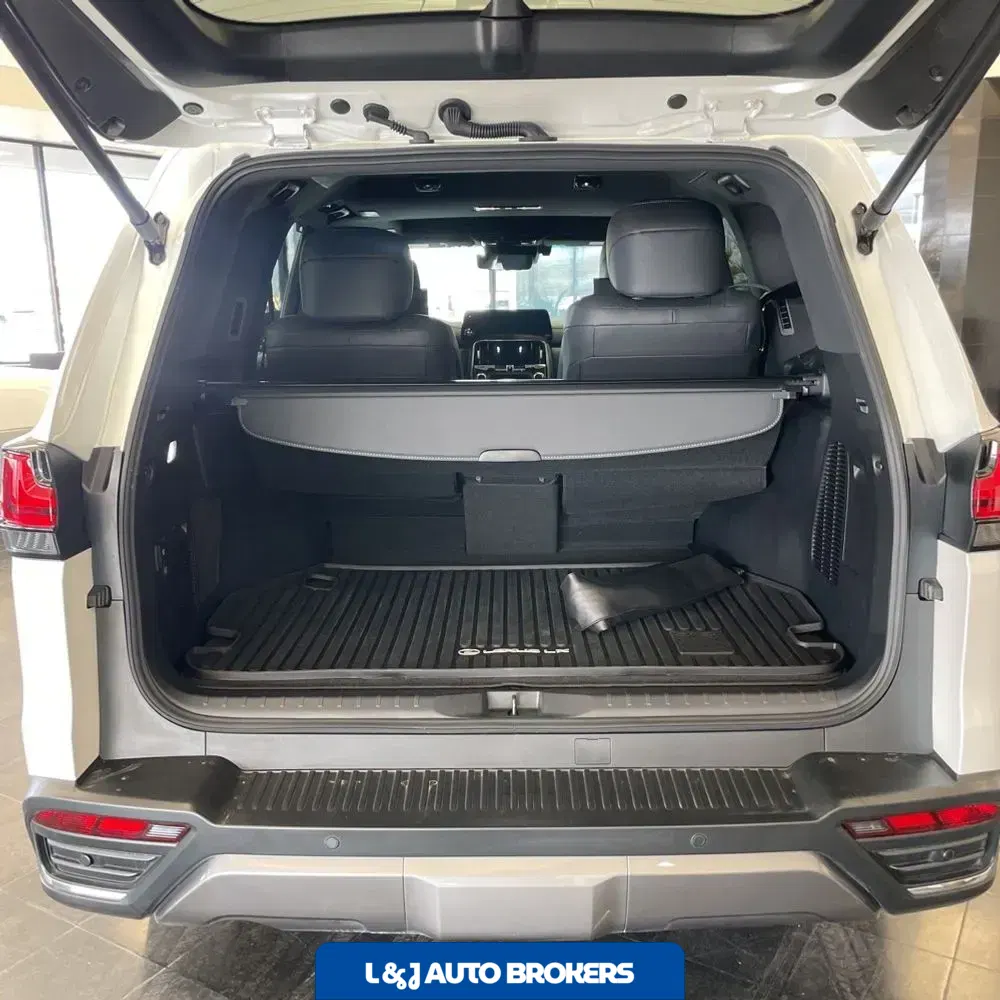 2023 Lexus LX 600 Ultra Luxury