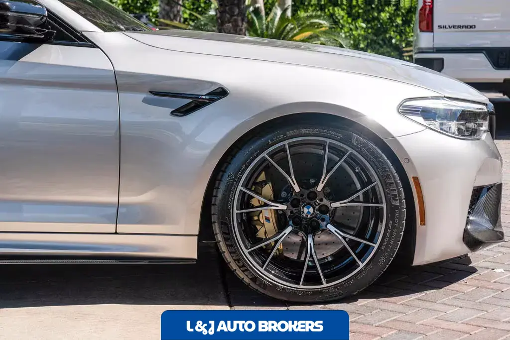2019 BMW M5
