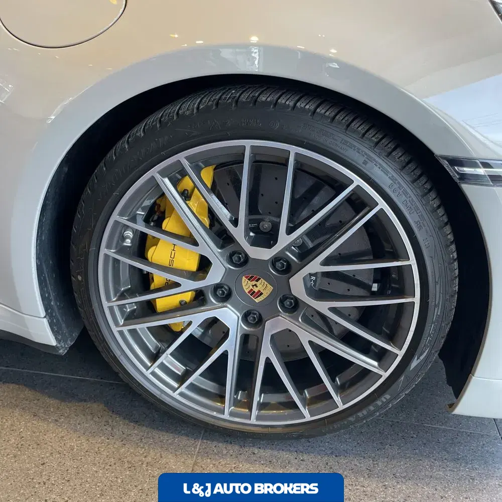 2024 Porsche 911 Turbo S