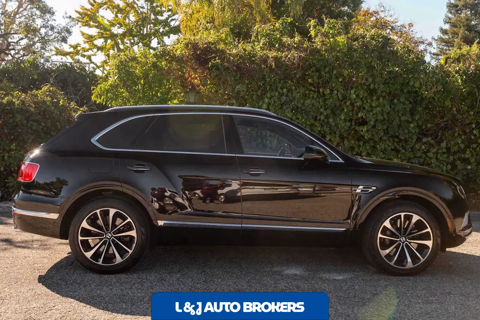 2017 Bentley Bentayga W12 First Edition