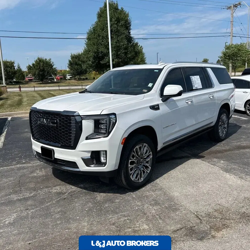 2023 GMC Yukon XL Denali Ultimate