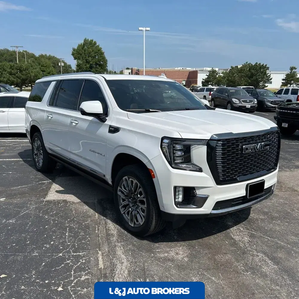 2023 GMC Yukon XL Denali Ultimate