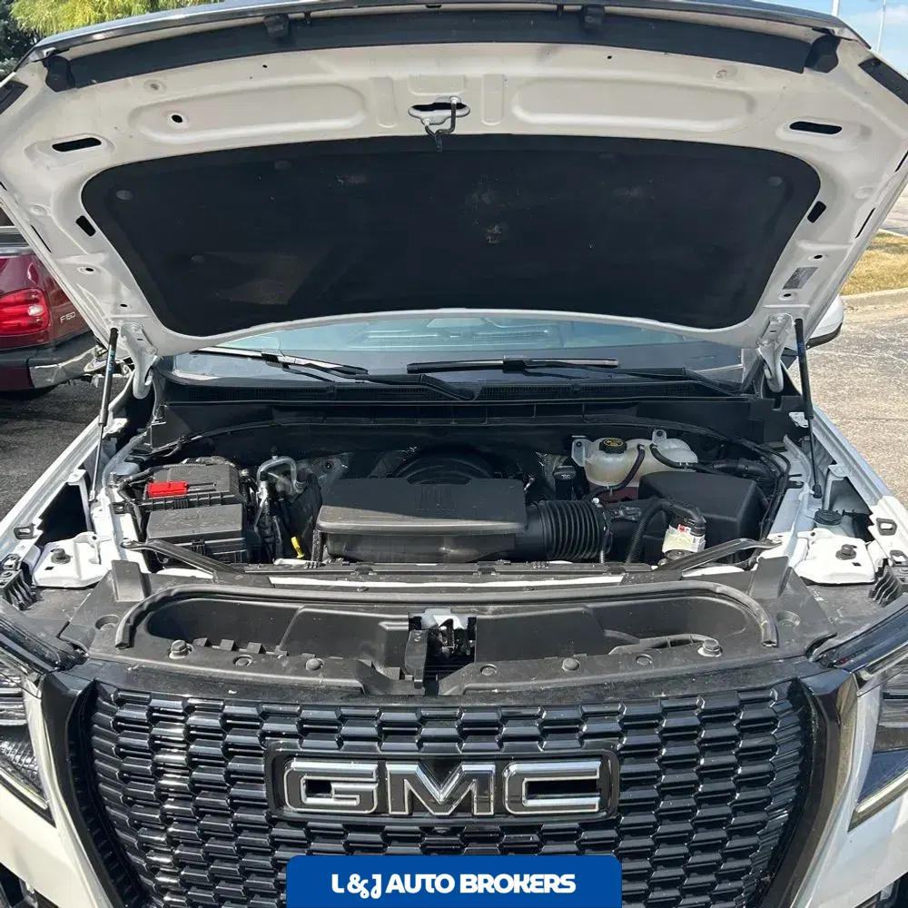 2023 GMC Yukon XL Denali Ultimate