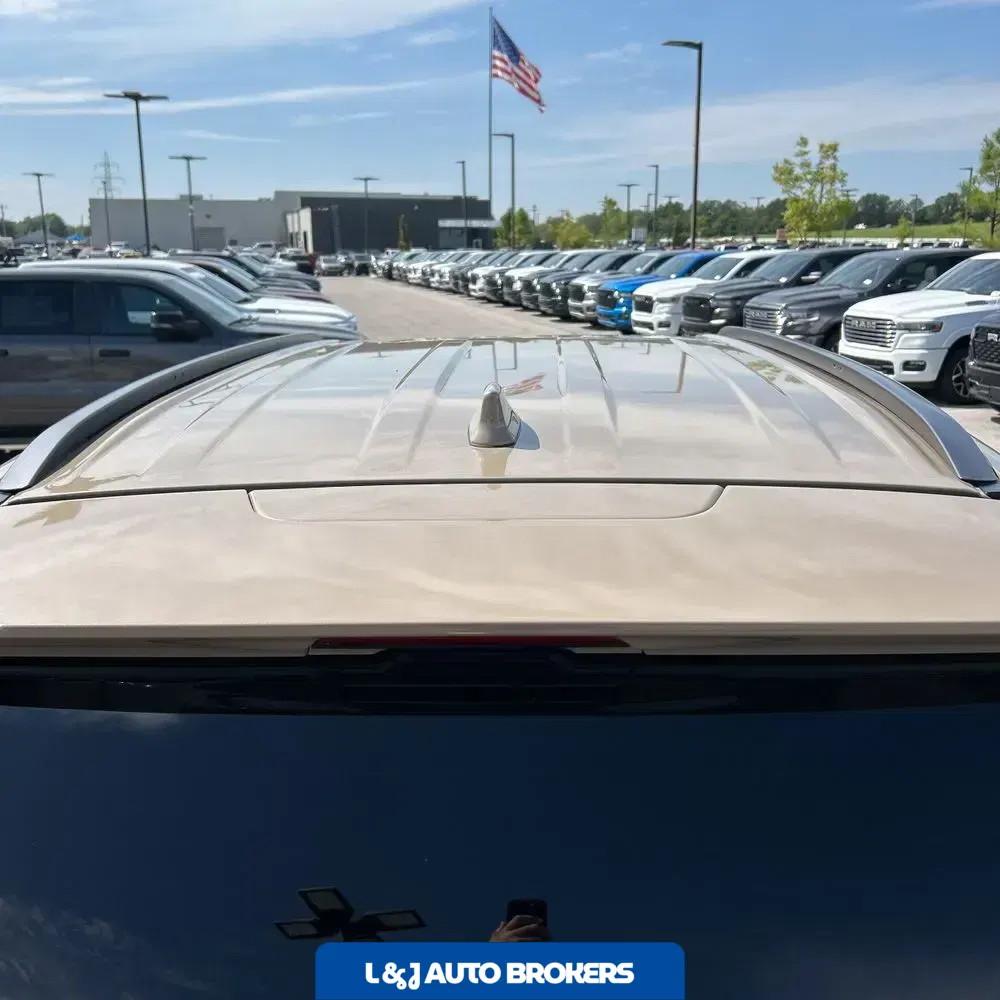 2025 Lexus LX 700h Overtrail