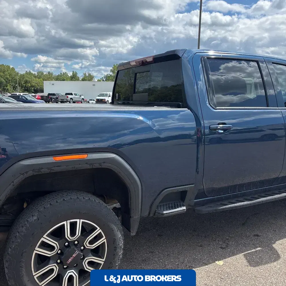 2022 GMC Sierra 2500HD AT4