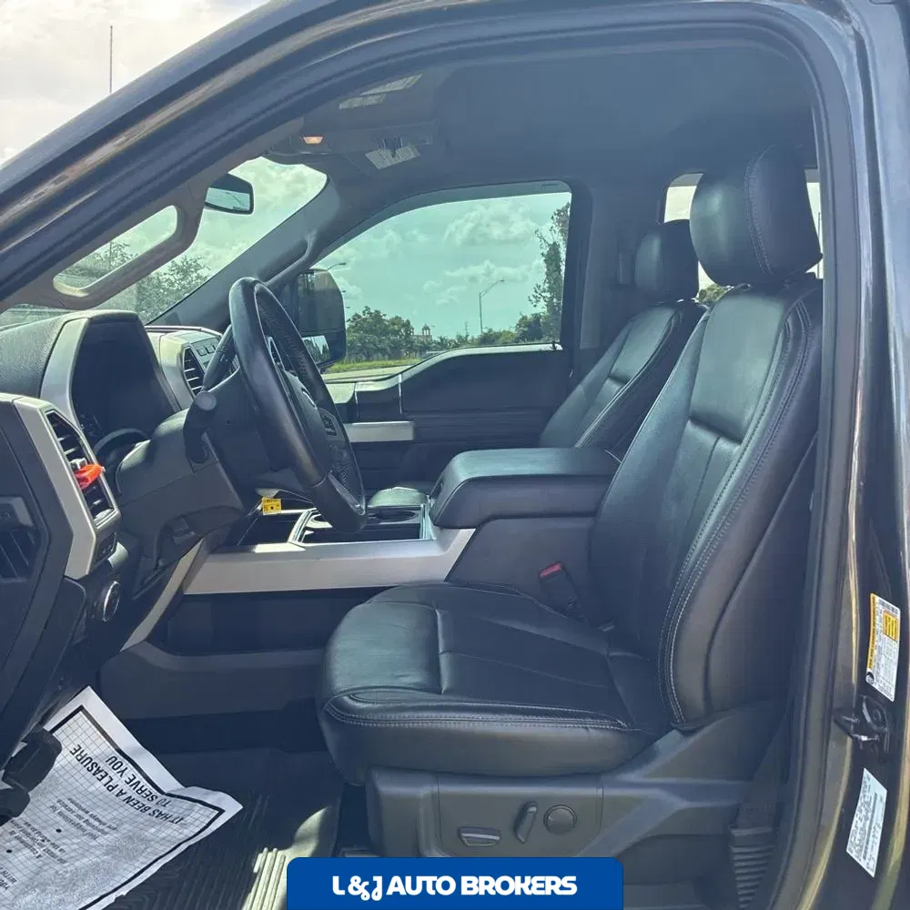 2020 Ford F-250 Super Duty Lariat