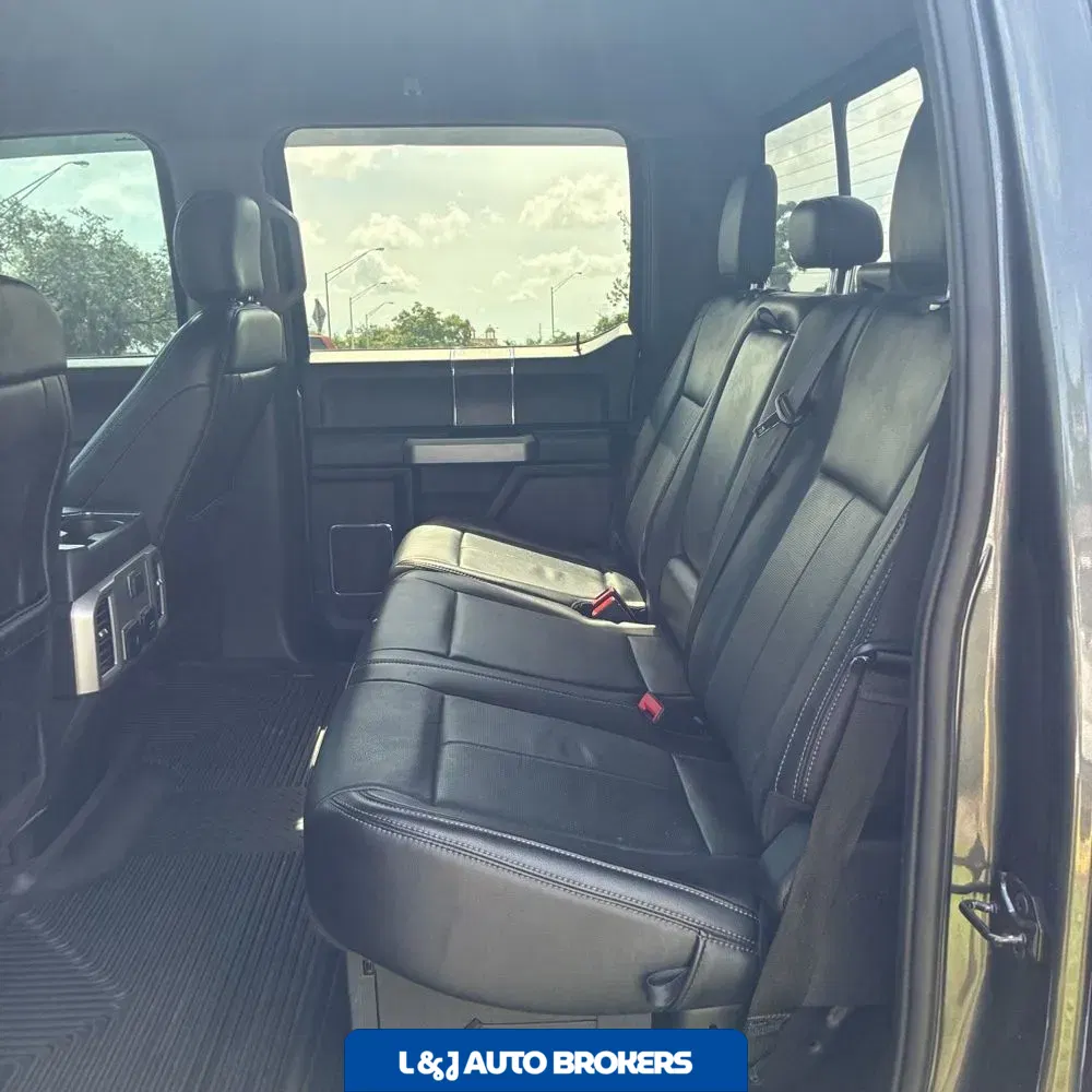 2020 Ford F-250 Super Duty Lariat
