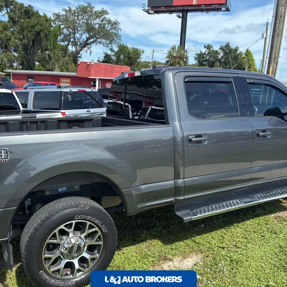 2020 Ford F-250 Super Duty Lariat