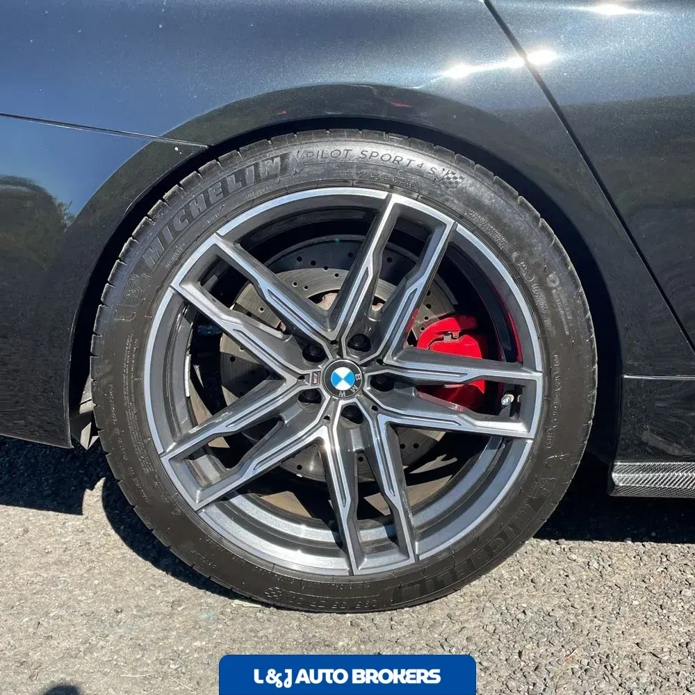 2022 BMW M5 Base