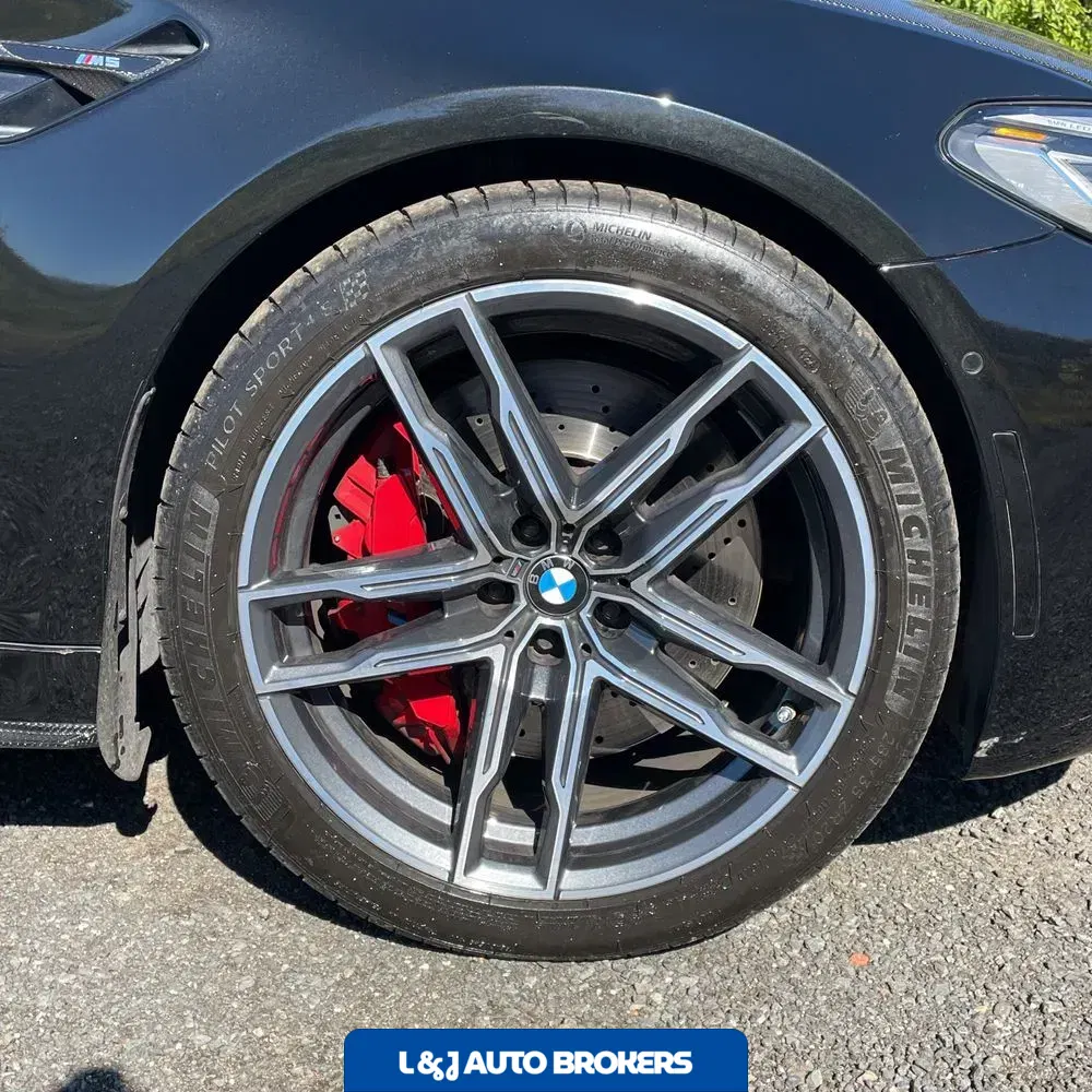 2022 BMW M5 Base