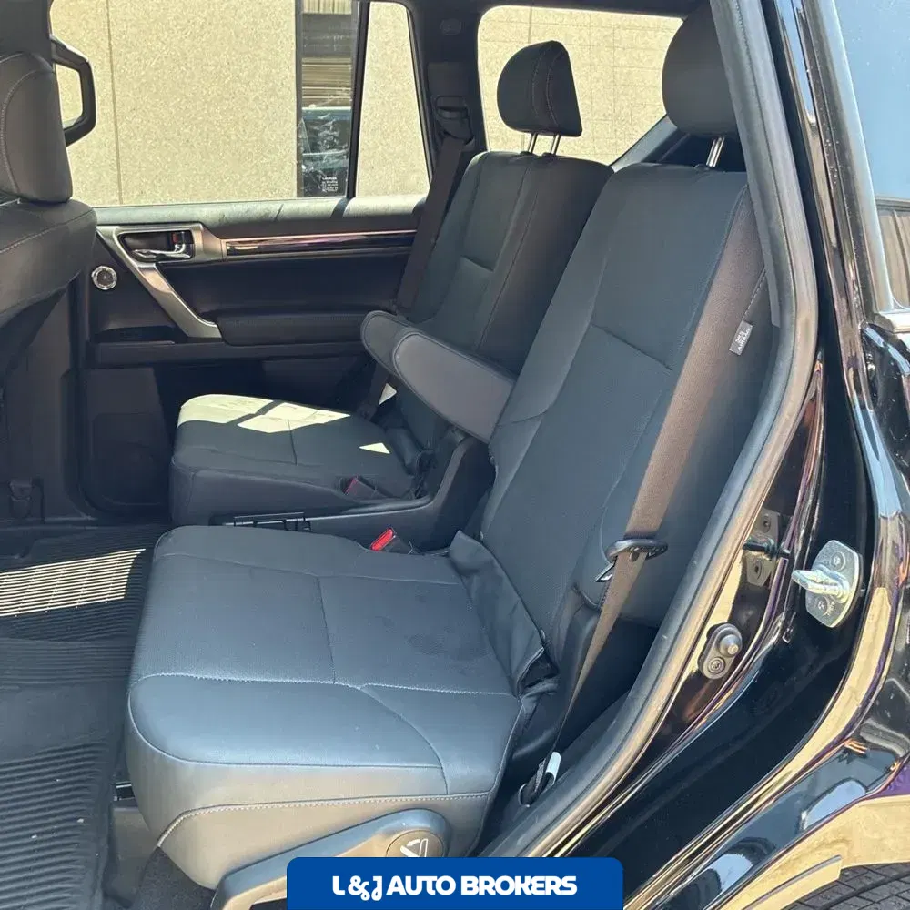 2023 Lexus GX 460 Base
