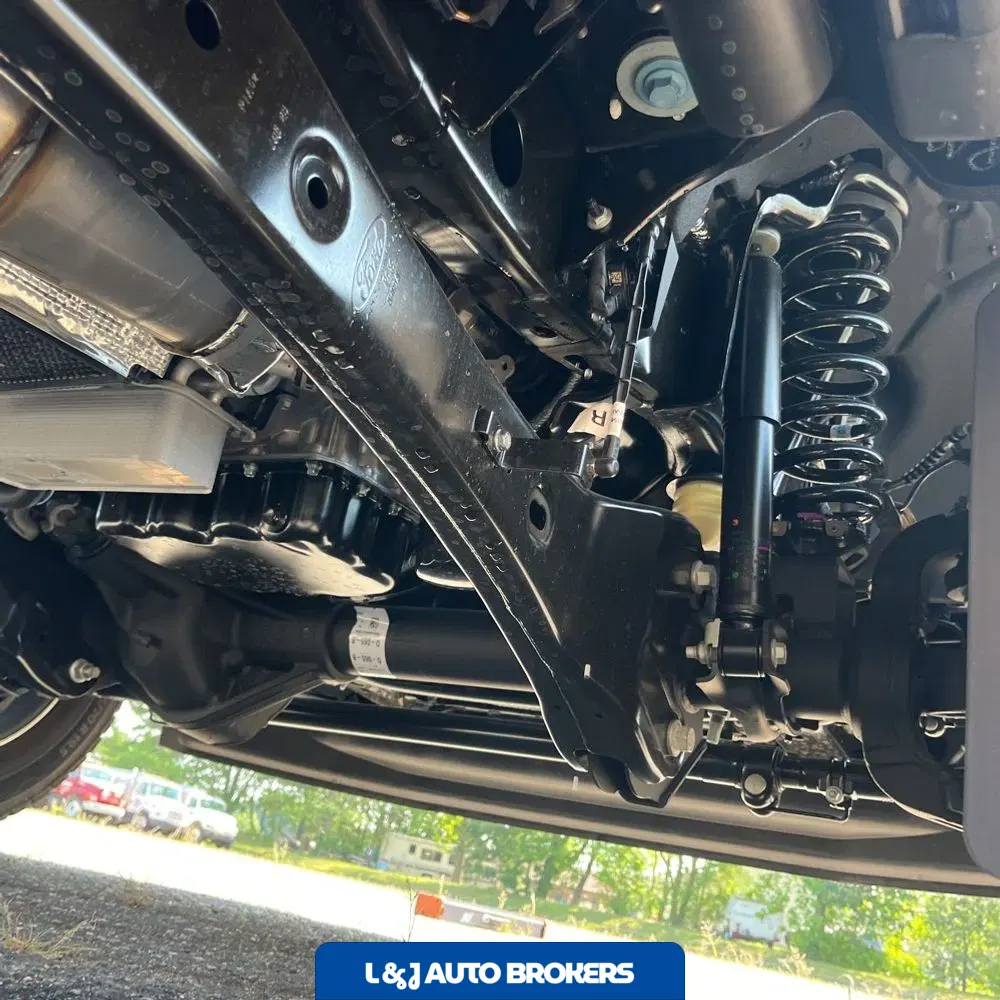 2025 Ford F-450 Super Duty Platinum