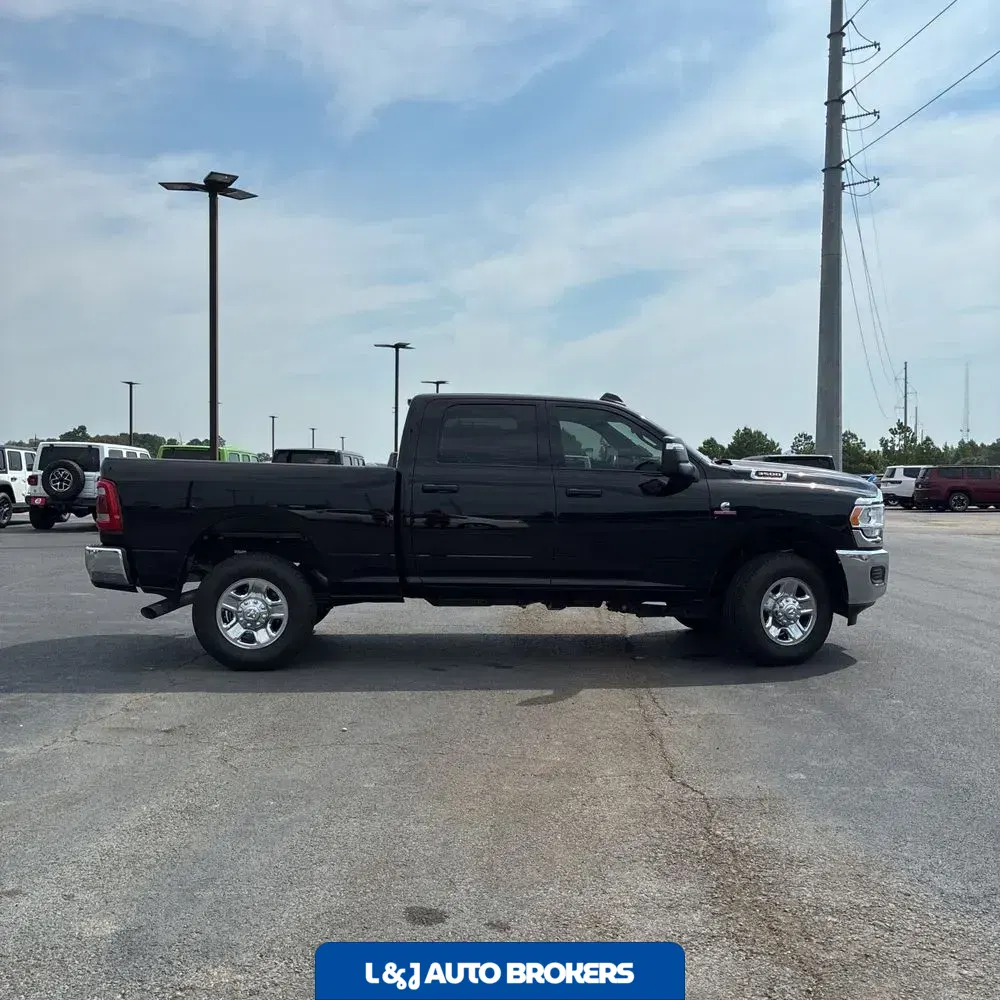 2024 Ram 3500 Tradesman