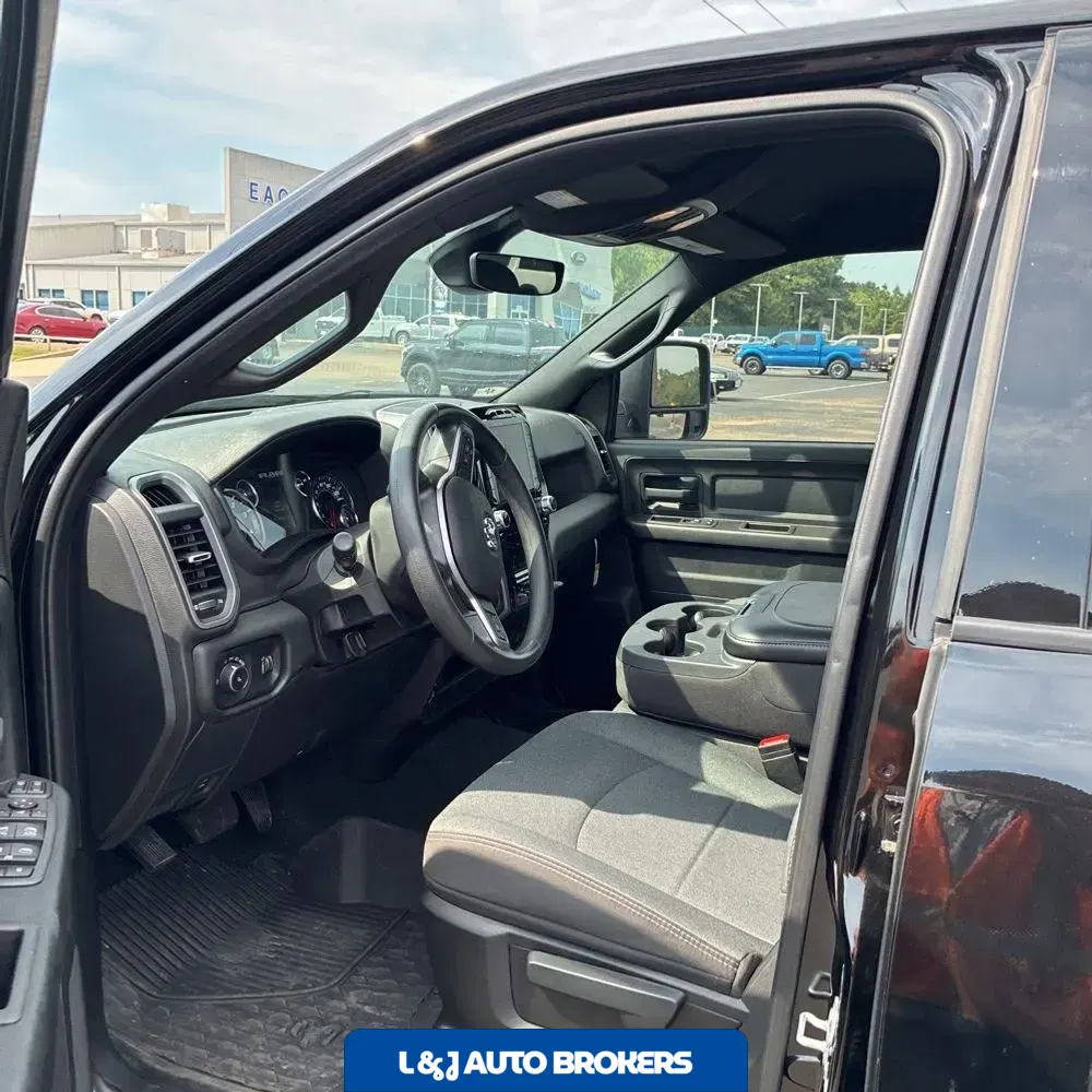 2024 Ram 3500 Tradesman