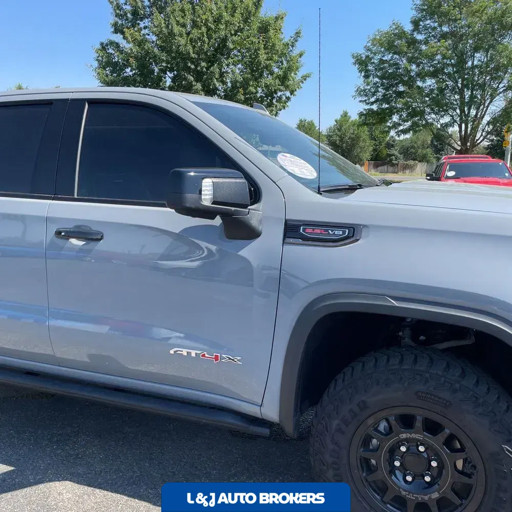 2024 GMC Sierra 1500 AT4X