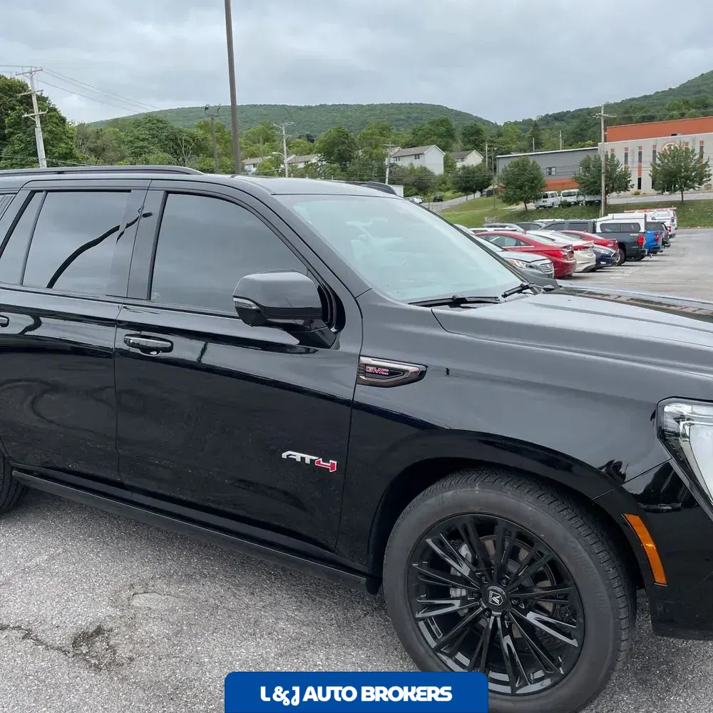 2025 GMC Yukon AT4 Ultimate