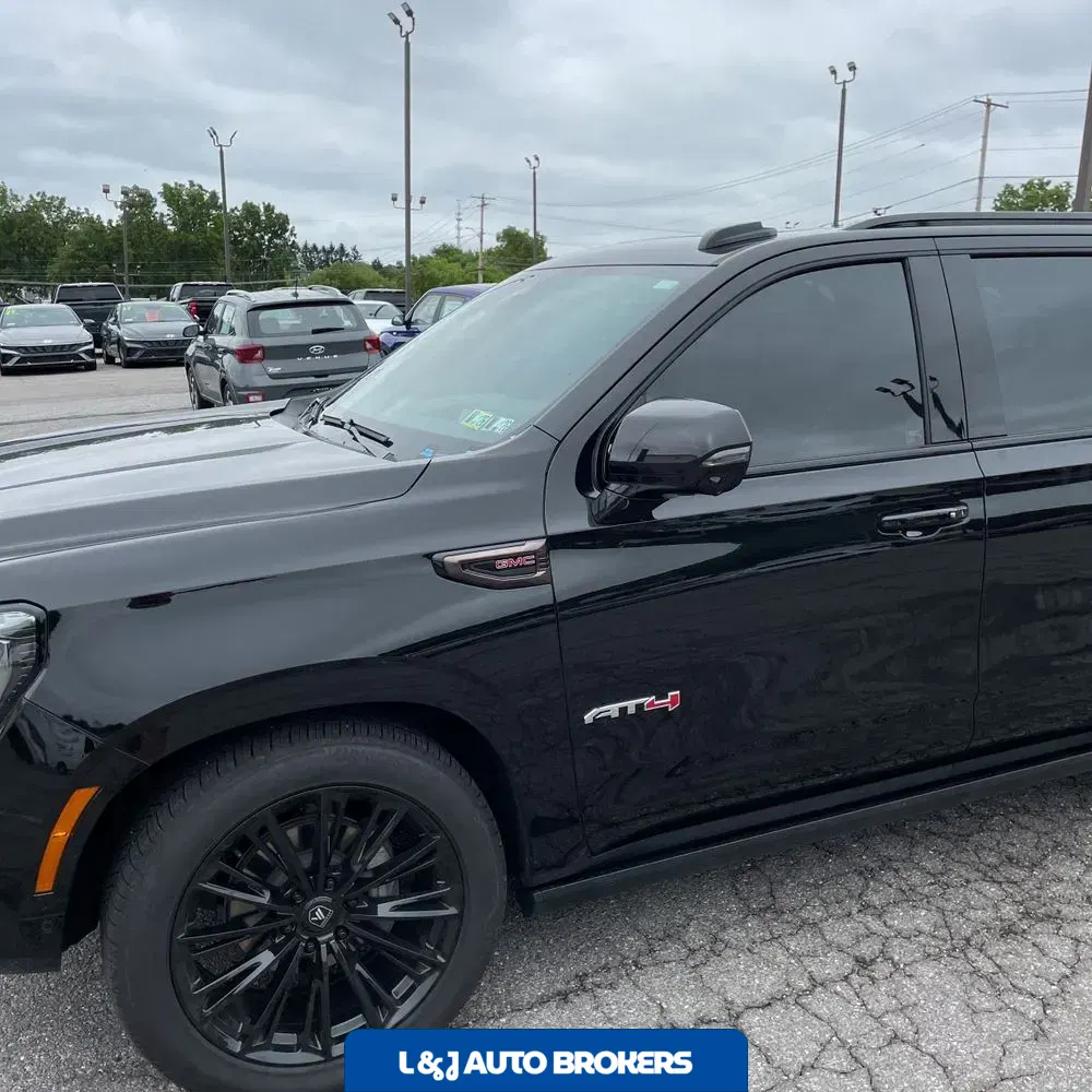 2025 GMC Yukon AT4 Ultimate