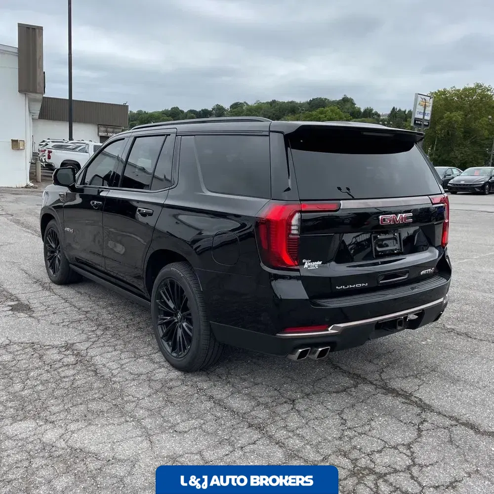 2025 GMC Yukon AT4 Ultimate