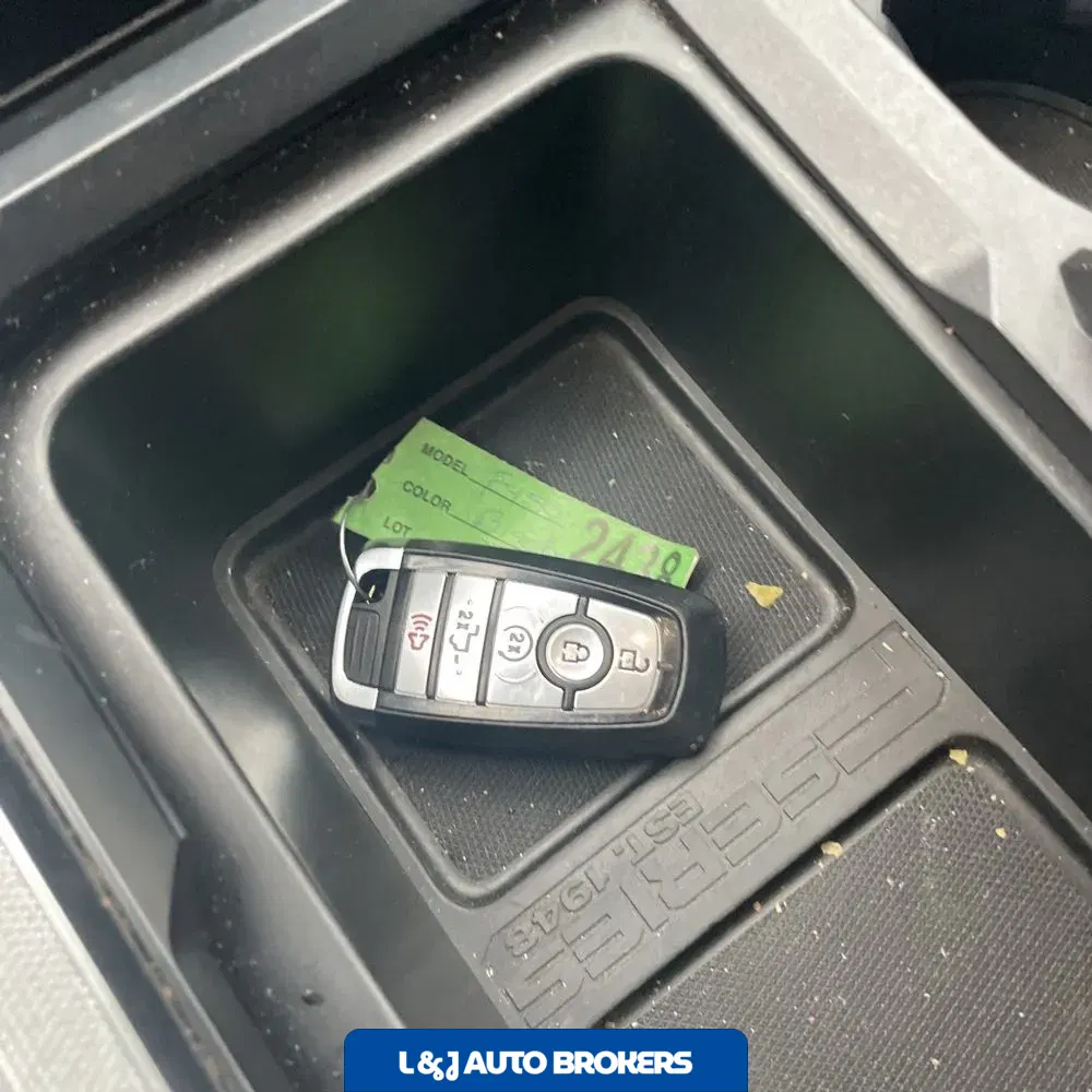 2023 Ford F-350 Super Duty Platinum