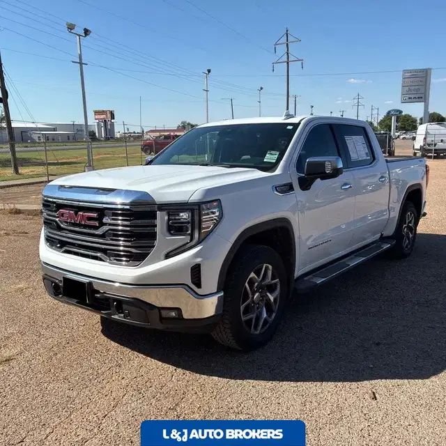 2024 GMC Sierra 1500 SLT