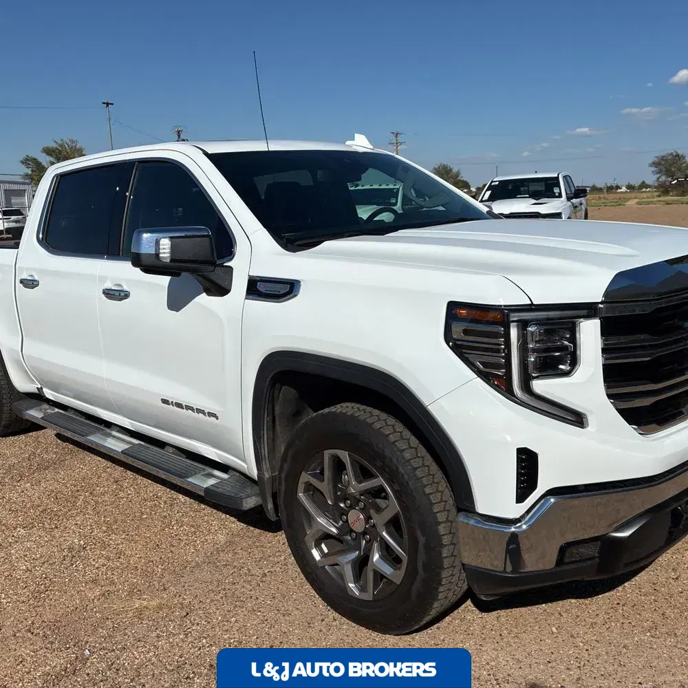 2024 GMC Sierra 1500 SLT