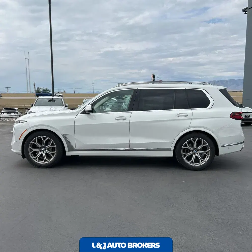 2024 BMW X7 XDrive40i