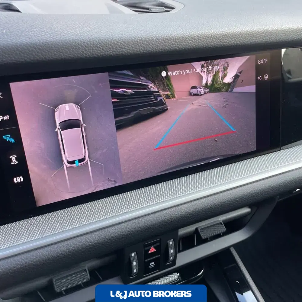 2024 Porsche Cayenne Base