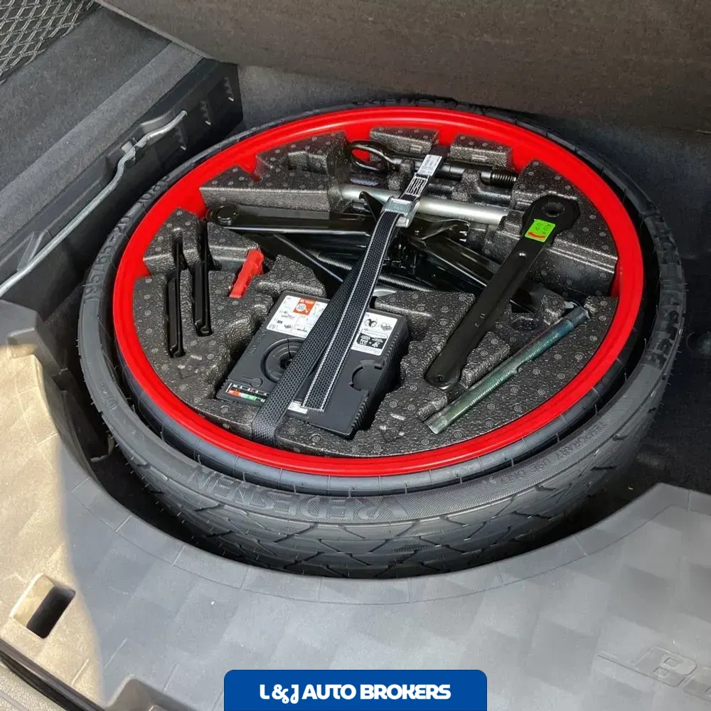 2024 Porsche Cayenne Base