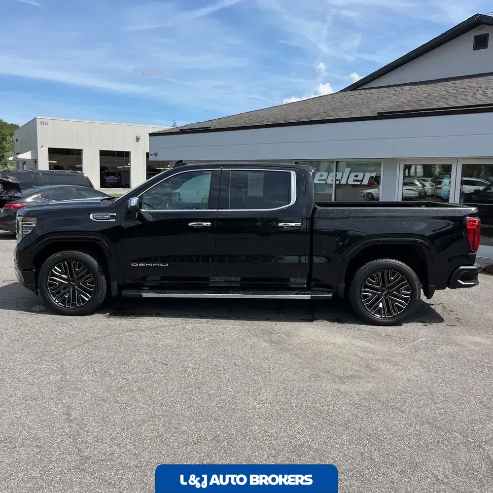 2023 GMC Sierra 1500 Denali