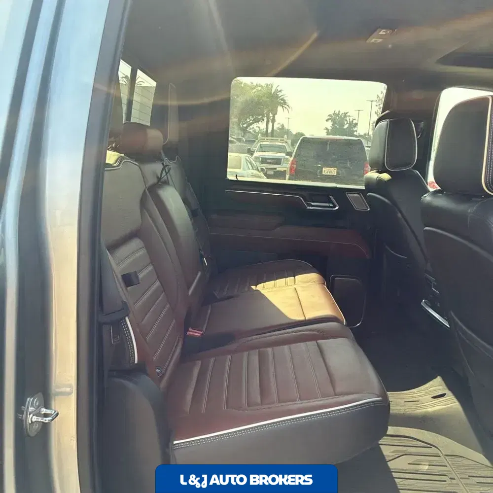 2024 GMC Sierra 2500HD Denali Ultimate