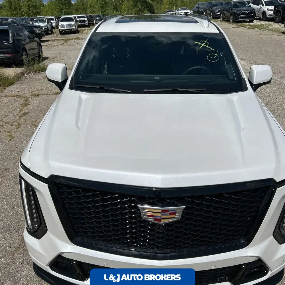 2025 Cadillac Escalade V-Sport