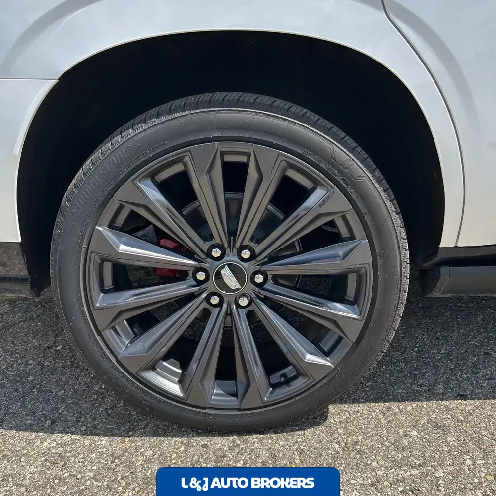 2025 Cadillac Escalade V-Sport