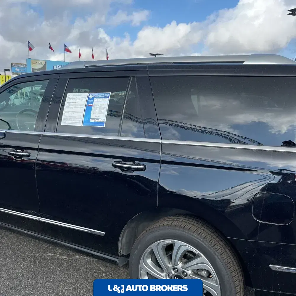 2024 Lincoln Navigator Premiere