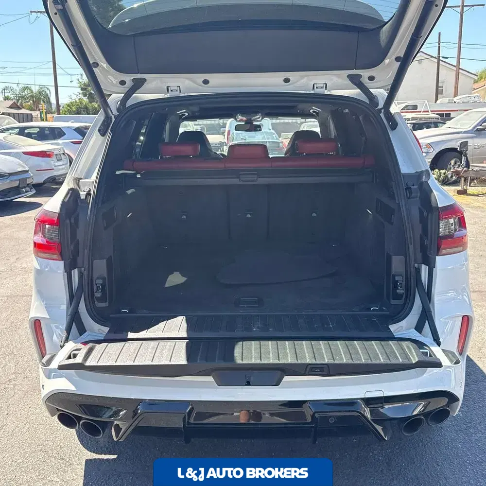 2023 BMW X5 M