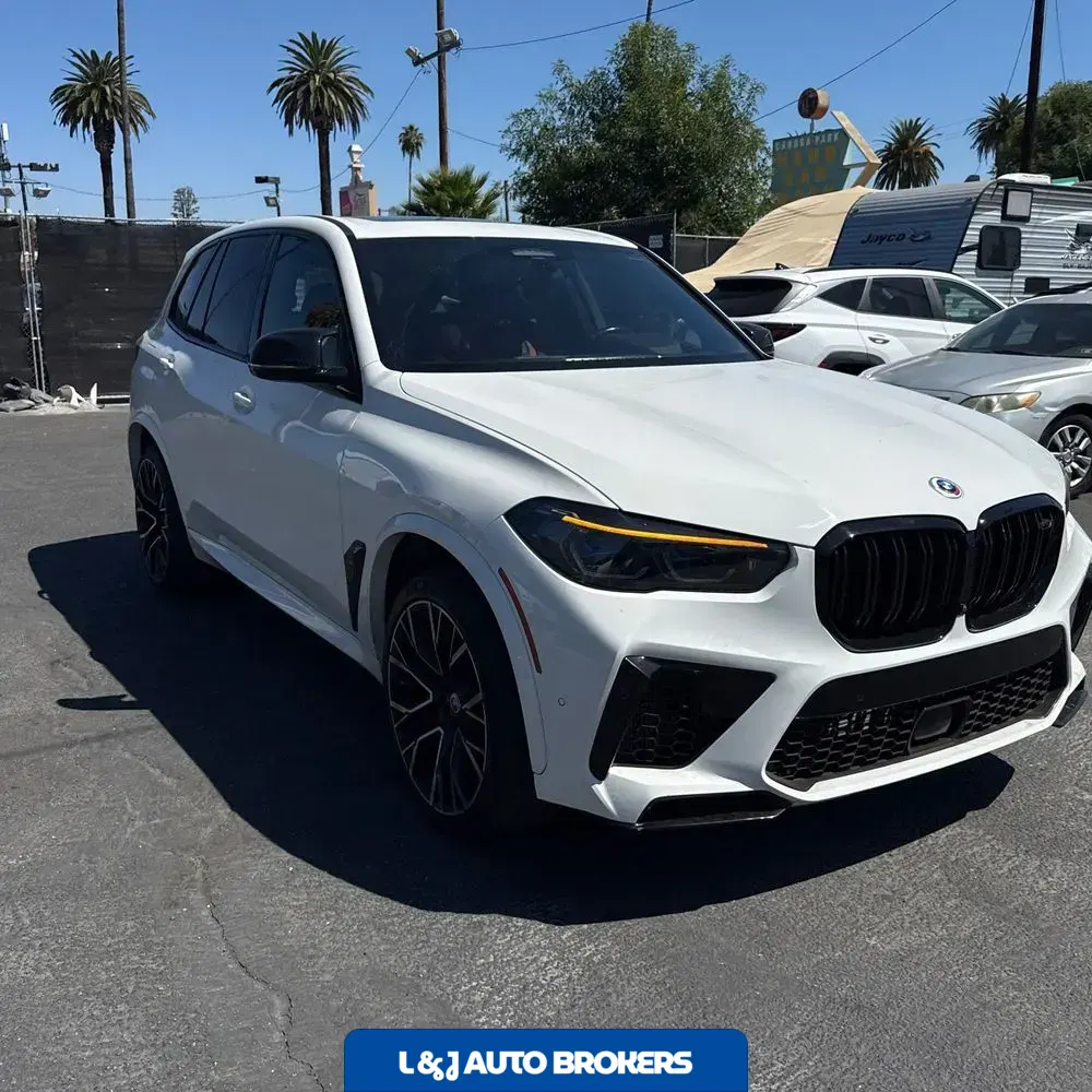 2023 BMW X5 M