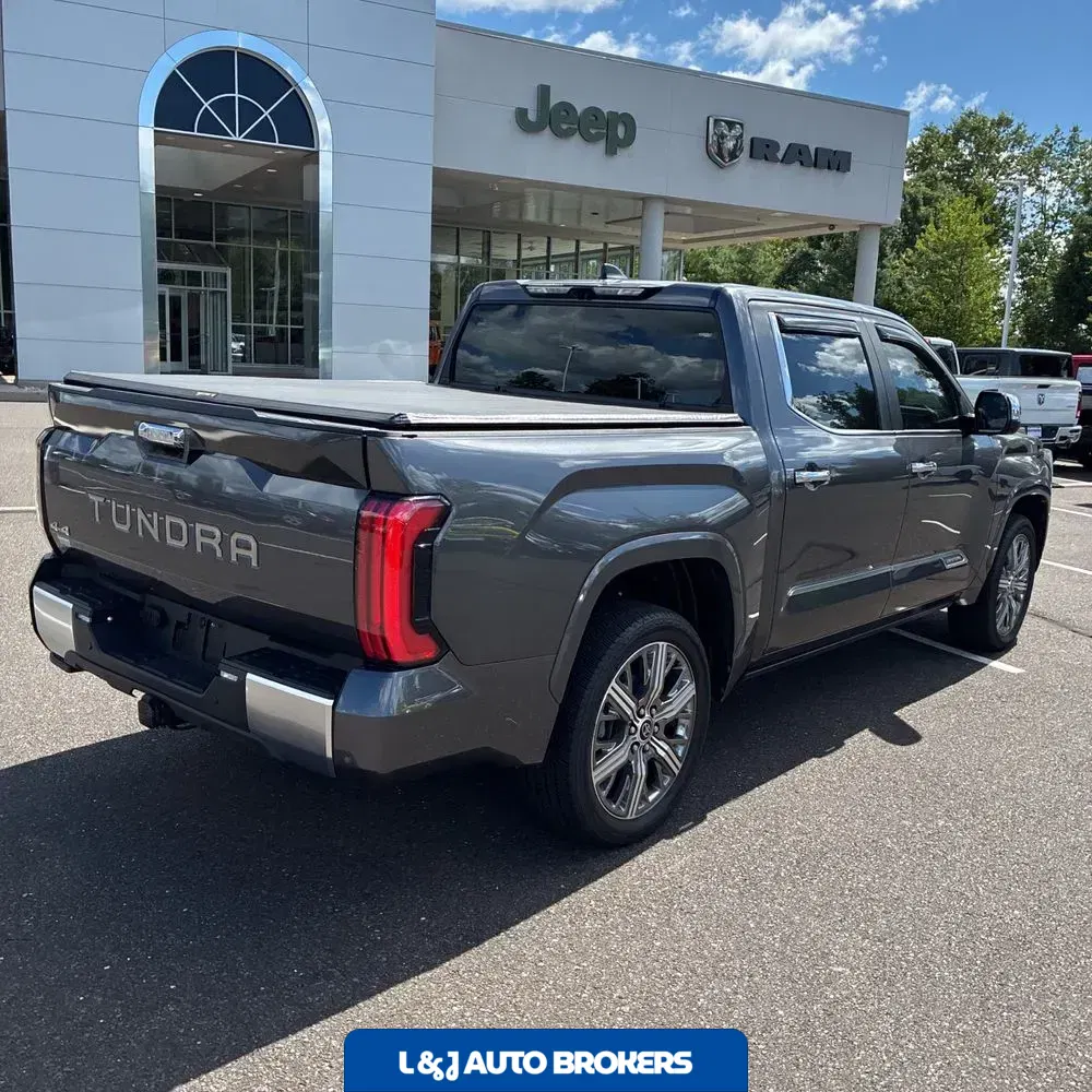 2024 Toyota Tundra Capstone HV